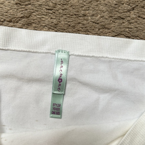 Anemone Seamless Bandeau - Picture 2 of 2